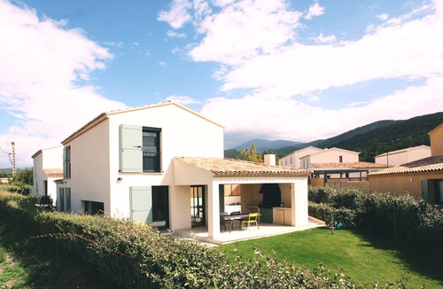 Malaucene Villa | MODERN VILLA WITH PRIVATE POOL AT THE FOOT OF Mt VENTOUX - 1O people