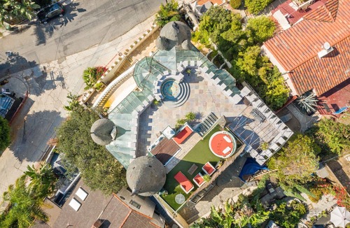 Hollywood Dell House | Modern Vintage compound 11 bedrooms 12 1/2 BA