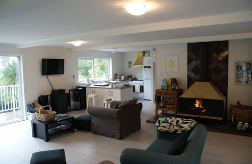 Tangoio House | Modern Waipatiki Beach House