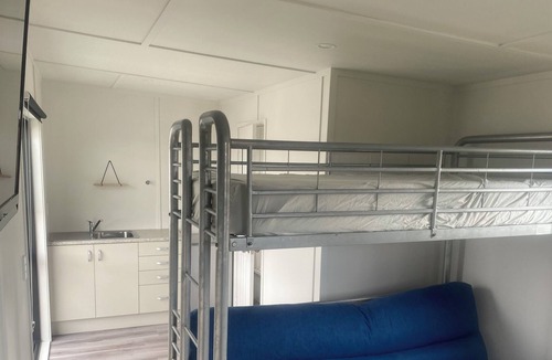 Tirau Cabin | Modern, warm, central, self contained & private