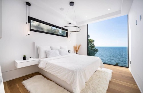 Virgil House | Modern Waterfront House - Custom Built!