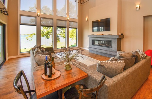 Rama Cottage | Modern Waterfront Cottage Retreat: Everything You Need, Right on the Water