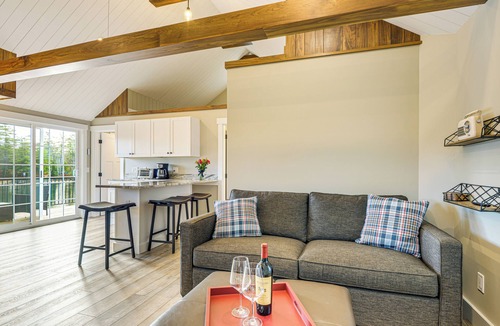 Winchendon House | Modern Waterfront Gem w/Dock on Lake Monomonac