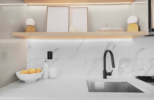 Greenpoint Apartment | Modern Waterfront Getaway- 2BR/2BA+Private Terrace