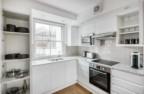 Waterloo Apartment | Modern Waterloo 2BR open plan with Balcony on Lower Marsh, by Blueground