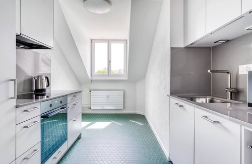 Hottingen Apartment | Modern Weinegg 2.5 Room w/Storage, 10 mins to Seefeld, by Blueground