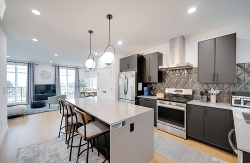 Fairmount Park House | Modern West Seattle Home with View, 3bed, 2.5bath, AC, 2Parking, EV charging