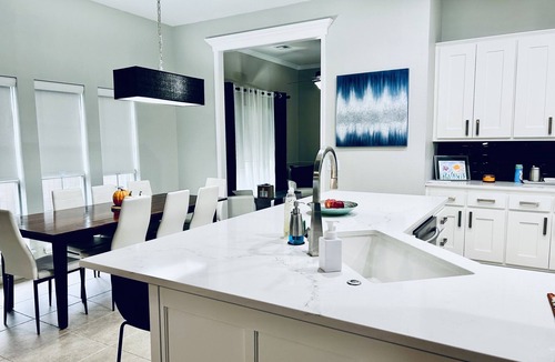 Jenks House | Modern yet Cozy Beauty in Jenks with Hot Tub!