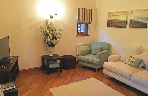 Upwood Ski Chalet | Modern yet rustic designed lodge, ideal for families or couples.