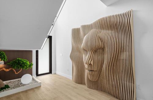 Buena Vista Villa | Modern Zen Oasis in Design District Sleeps 16