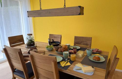 Dierikon Apartment | Moderne Familienwohnung mit Garten & E-Ladestation