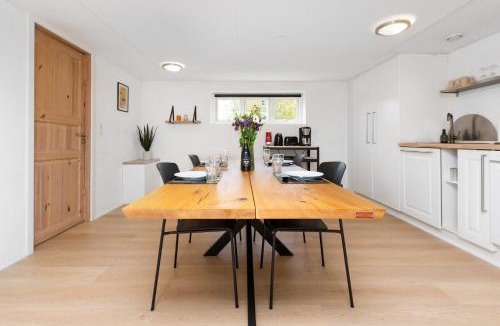 Aarhus Municipality Apartment | Moderne & Fuldt udstyret lejlighed m.plads til 4