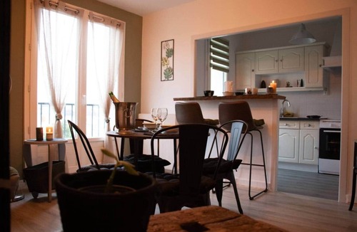 Chateauroux Apartment | Moderne Lemoine Idéal Voyages D'affaires