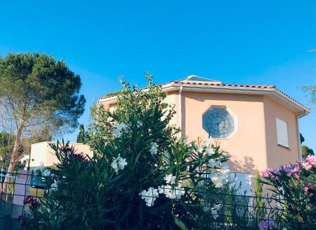 Lezignan-Corbieres Apartment | Moderne Mini Maison - Quartier Résidentiel Calme
