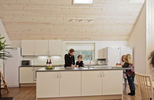 Nørre Fjand House | Modernes Pool- und Aktiviätshaus mit Beachvolleyballplatz und 8 Schlafzimmern