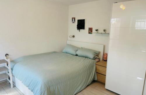 Allschwil Bed & Breakfast | modernes Studio in Basel