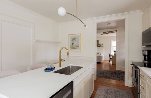 Leacock-Leola-Bareville House | Modernized & Enchanting 1920s Gem