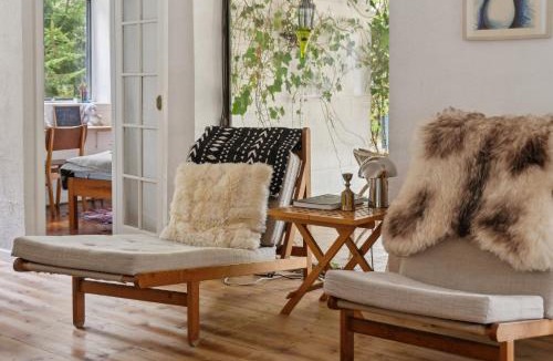 Nykobing Sjaelland House | Modernised 70S Cottage In Forest Near Beach