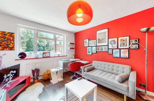 Fryent Apartment | Modernistic 2 BR Maisonette in Kingsbury