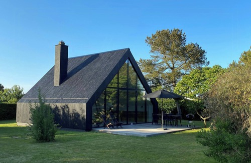 Saksild Strand House | Modernized A-frame house near Saksild beach