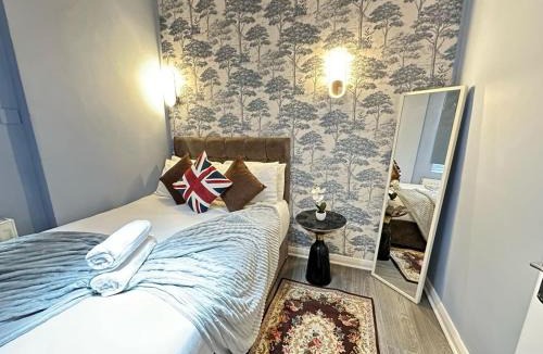 Kennington Apartment | Modest Comfortable Family Apartment