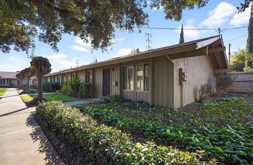 Modesto Condo | Modesto Cozy Hideaway