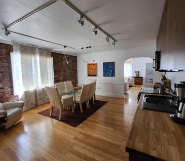 Saugerties Apartment | modsuites