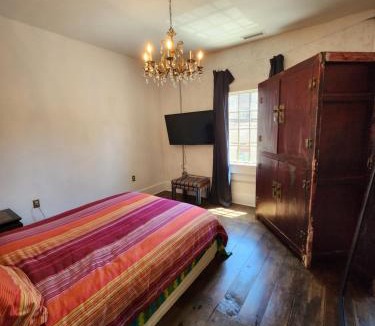 Saugerties Apartment | modsuites