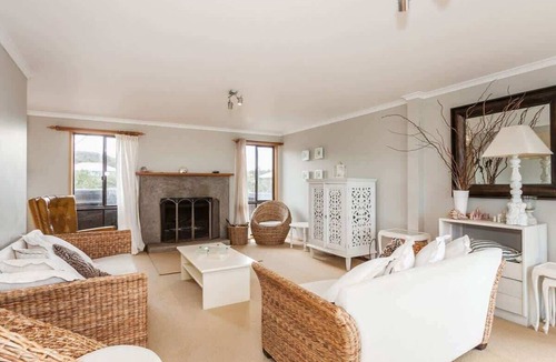 Moggs Creek House | Moggs View I Ocean View