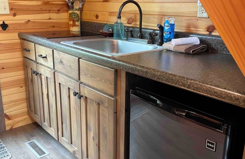Perrysville Cabin | Mohican Cabin Private Getaway