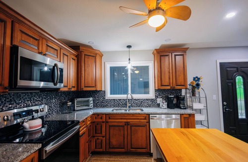 Loudonville House | Mohican Forest Cabin Firepit Deck & Grill