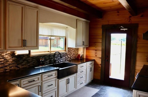 Blissfield House | Mohican Haven Lodge.