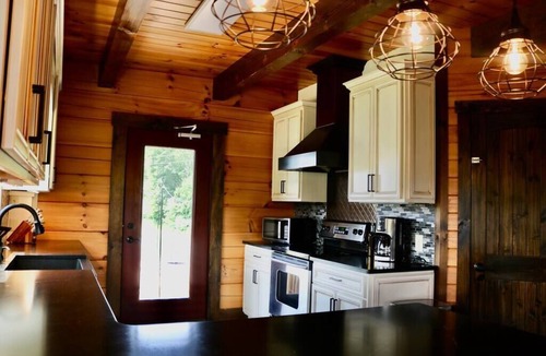 Blissfield House | Mohican Haven Lodge.