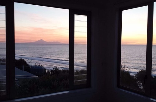 Awakino House | Mokino: Absolutely SENSATIONAL views !