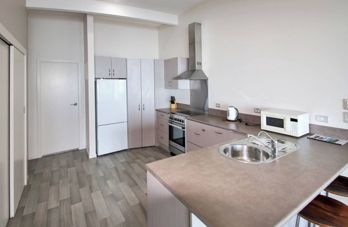 Ahipara Apartment | Mokorau Apartments Apartment 2 Spacious, clean