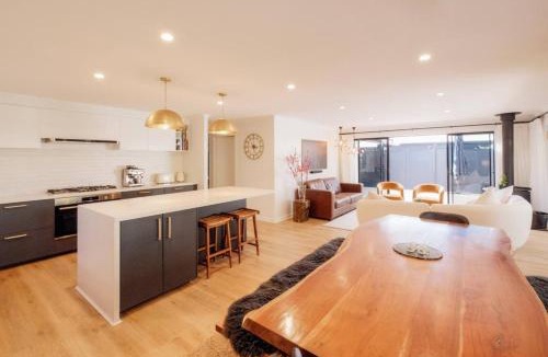 St. Lucia House | Mokum House - Suffolk Park