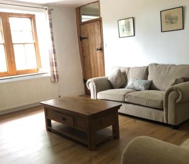 Stocksfield House | Mole Cottage