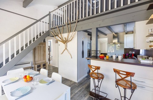 Moliets-et-Maa Villa | Moliets villa with pool La Maison Flôttée