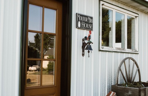 Stearns County House | Molitor Milk Barn-Feathered Acres Learning Farm & Inn