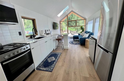 Ronan House | Mollman Creek Hideaway