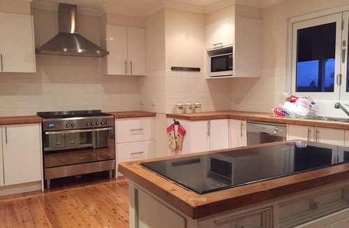 Cessnock House | Molly's On Mount View