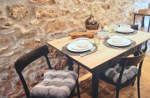 Stari Grad Apartment | Molo selo area