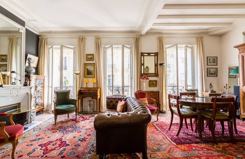 16th Arrondissement Apartment | Moments From Monet, by Veeve