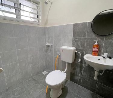 Bandar Seri Iskandar House | mOmma's Homestay