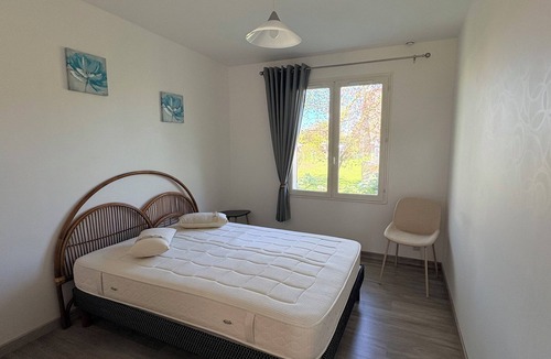 Arques-la-Bataille Villa | Mon Calme - Charming 3-star furnished apartment in a peaceful, rejuvenating setting 5 minutes from the sea.