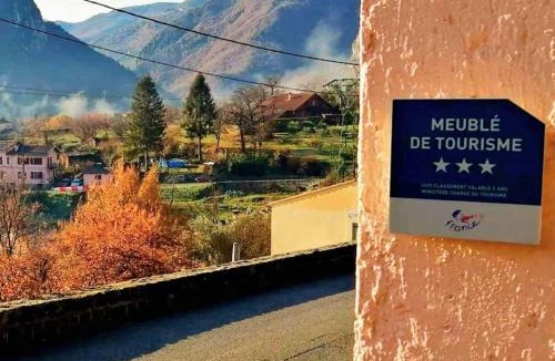 Lantosque Apartment | Mon gîte à Pélasque