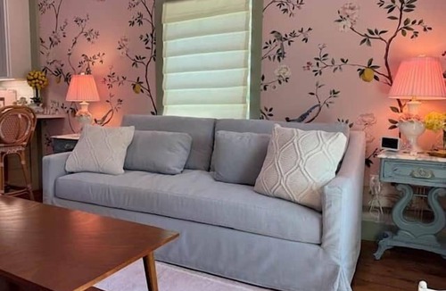 Loxley House | Mon Sherri - The Cottage