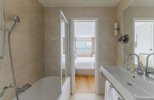 Montreux City Centre Hotel | Mona Montreux