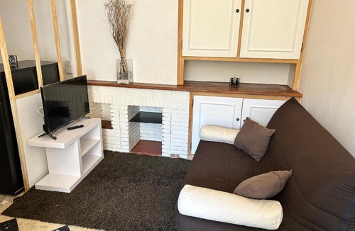 Dieppe Apartment | Mona Stère
