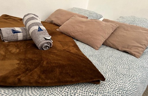 Dieppe Apartment | Mona Stère